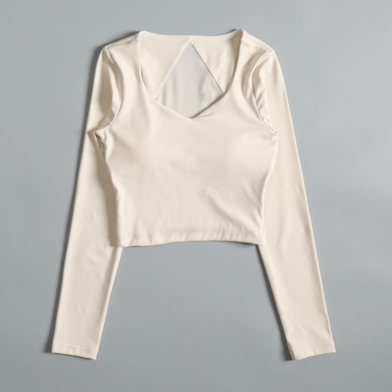 قميص رياضي نسائي بأكمام طويلة  - مراجعة Running Gear Long Sleeve وسعره